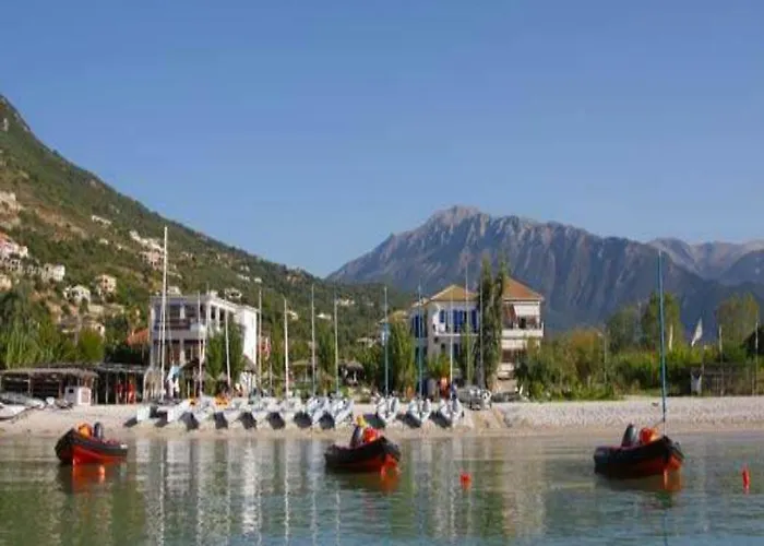 Surf 3* Vasiliki (Lefkada)